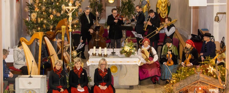 „So klingt's herent und drent"  49. Neujahrskonzert in Bischofsreut